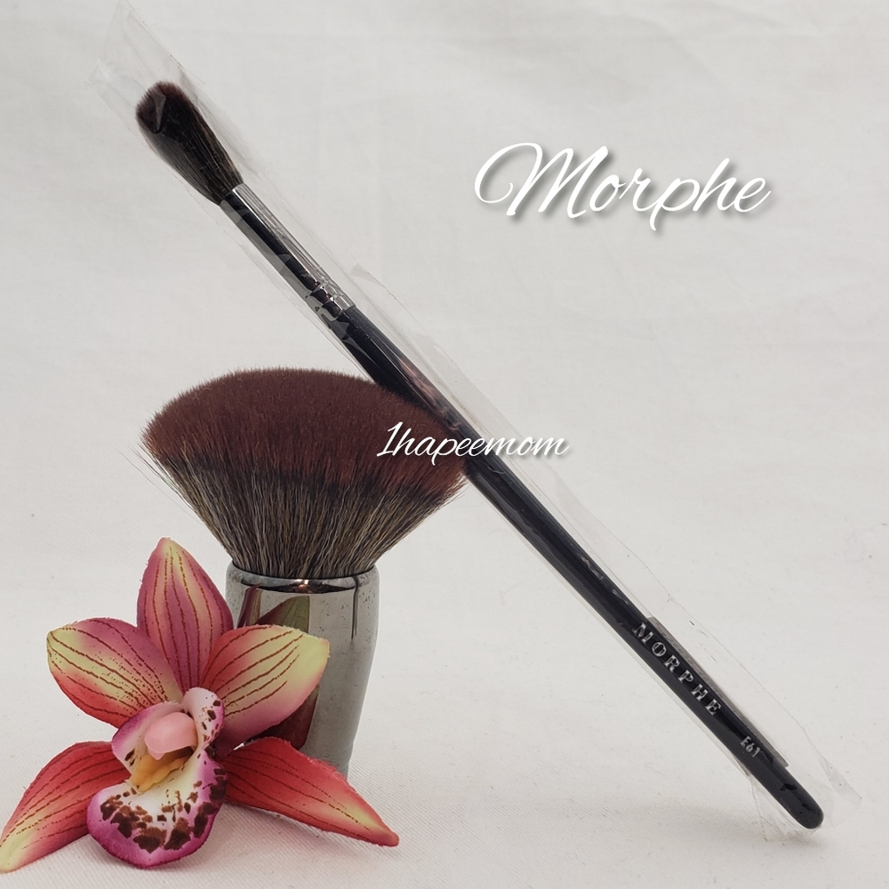 Morphe E61 Pointed Highlighter